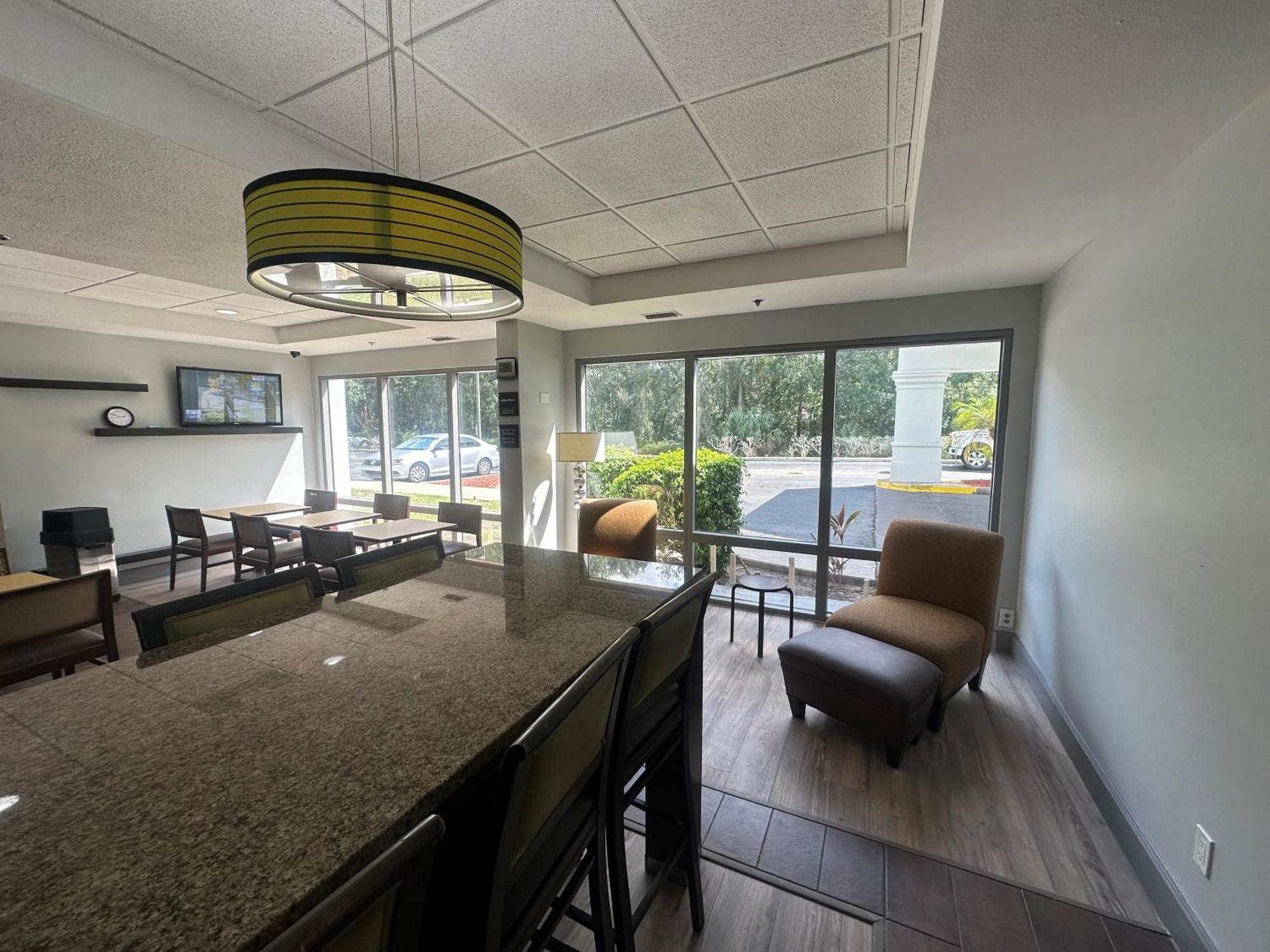 Spark By Hilton Tampa Brandon Heartland 外观 照片