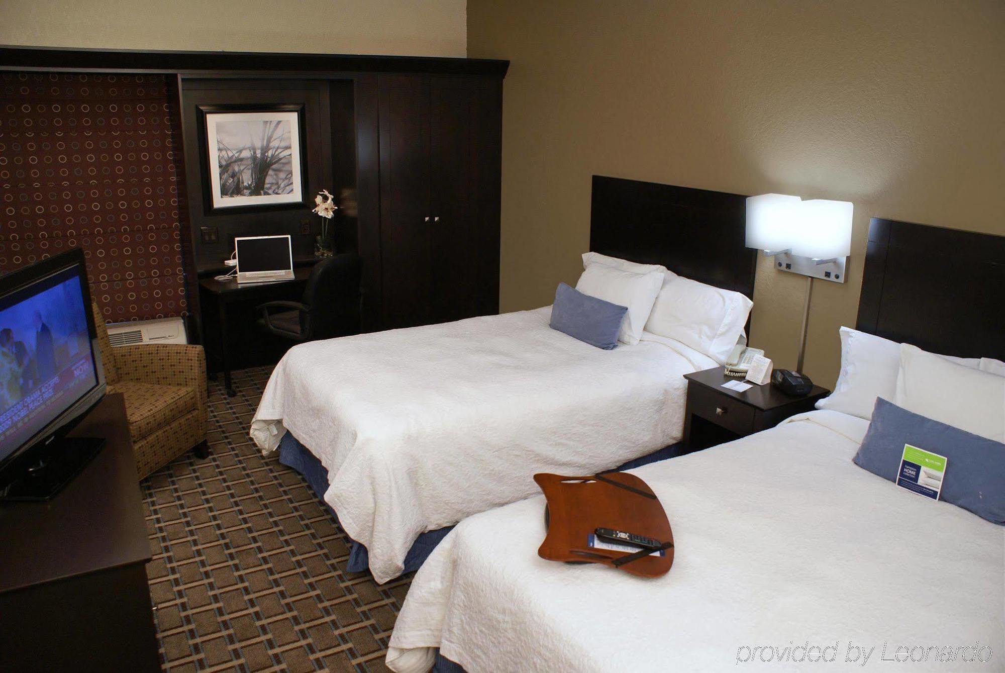 Spark By Hilton Tampa Brandon Heartland 客房 照片
